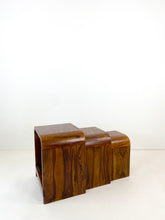 Afbeelding in Gallery-weergave laden, Nesting tables

